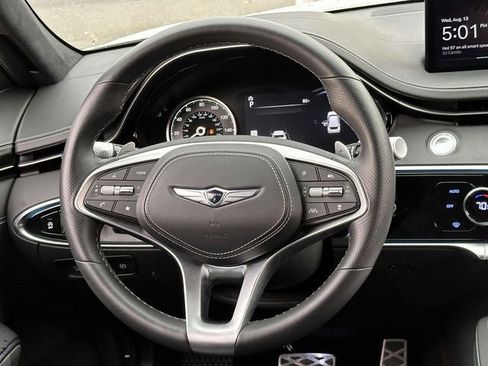 Used 2025 Genesis GV70 3.5T Sport w/ Sport Advanced Package image 18