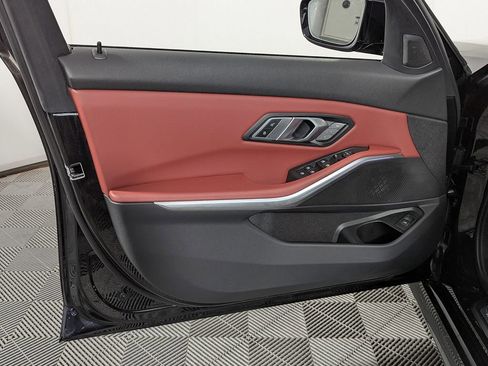 Certified 2022 BMW 330i xDrive Sedan w/ M Sport Package image 15