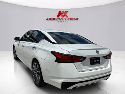 Used 2023 Nissan Altima 2.5 SL FWD image 4