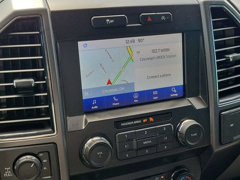 Used 2019 Ford F150 XLT w/ Equipment Group 302A Luxury AWD/4WD image 25