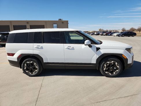 New 2026 Hyundai Santa Fe SE image 5