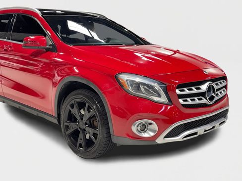 Used 2019 Mercedes-Benz GLA 250 w/ Convenience Package image 5