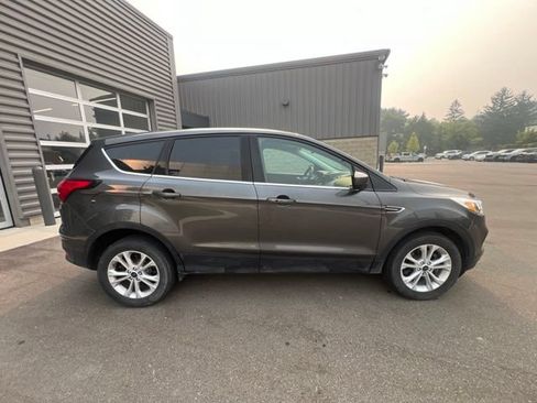 Used 2019 Ford Escape SE AWD/4WD image 4