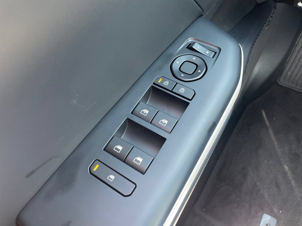 New 2026 Kia K4 GT-Line w/ GT-Line Premium Package FWD image 25