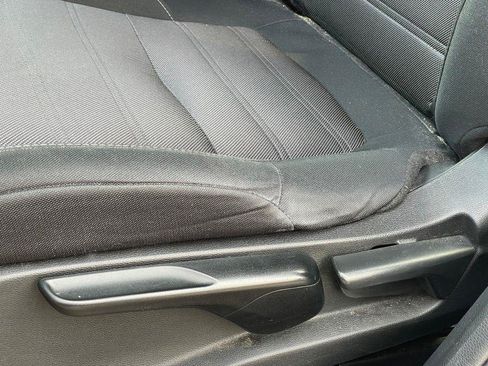 Used 2018 Honda CR-V LX image 13