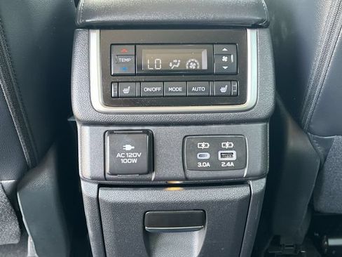 Certified 2025 Subaru Ascent Bronze Edition w/ Onyx Package AWD/4WD image 40