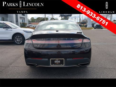 Used 2020 Lincoln MKZ w/ Convenience Package image 5