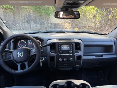 Used 2014 RAM 1500 Express RWD image 13
