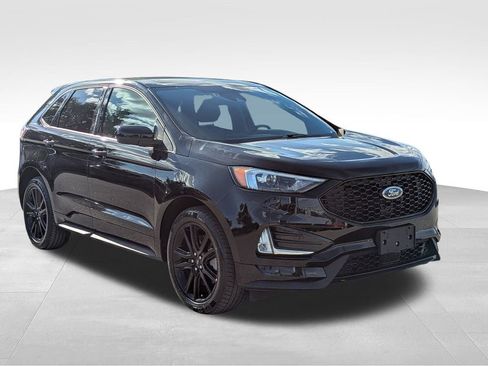 Used 2023 Ford Edge ST-Line image 2