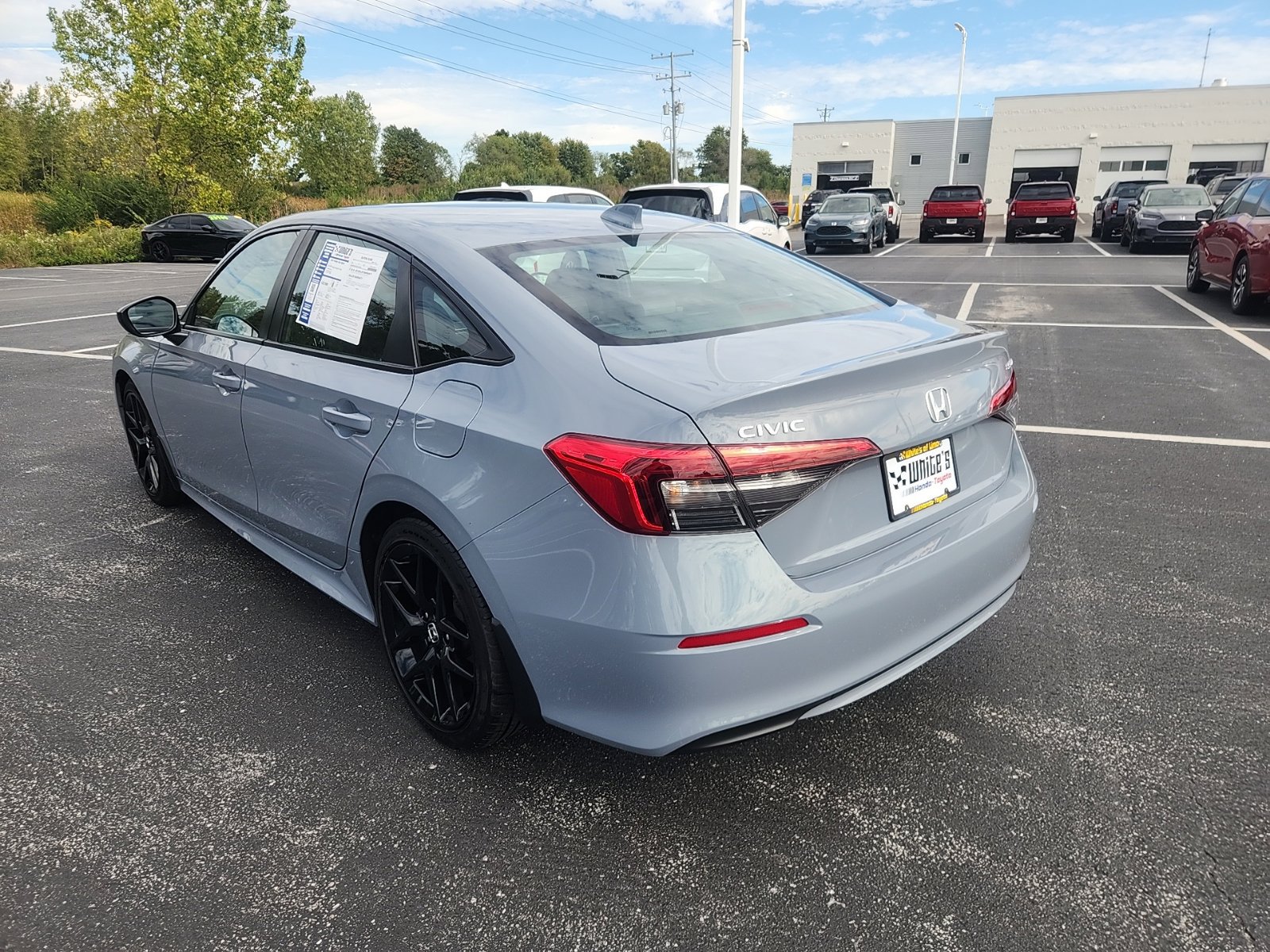 Used 2024 Honda Civic Sport image 4