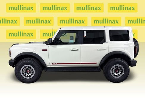 New 2026 Ford Bronco Outer Banks w/ Sasquatch Package AWD/4WD image 12