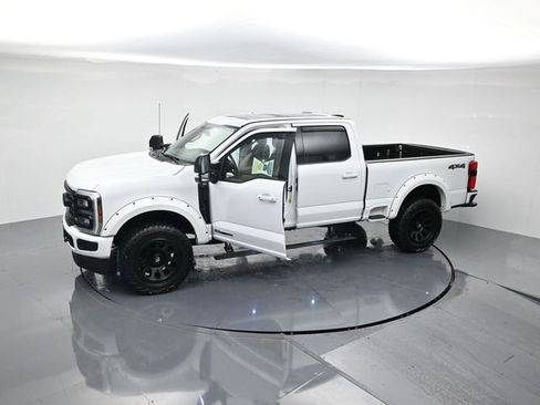 New 2025 Ford F250 XLT w/ Black Appearance Package image 46