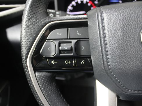 Used 2022 Toyota Tundra SR5 image 10