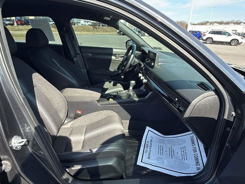 Certified 2025 Honda Civic Sport image 18