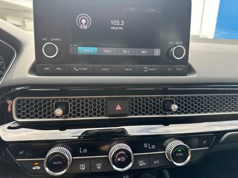 Used 2024 Honda Civic EX-L image 14