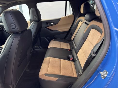 New 2026 Chevrolet Equinox ACTIV w/ Convenience Package III image 32
