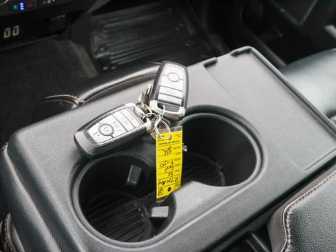 Used 2020 Ford F150 Lariat AWD/4WD image 16