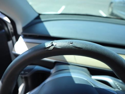 Used 2022 Tesla Model Y Performance image 21