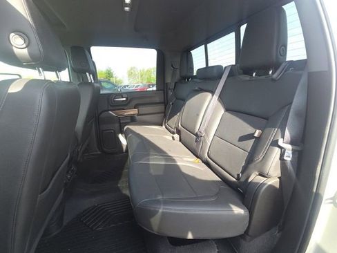 Used 2021 Chevrolet Silverado 2500 LT w/ Convenience Package AWD/4WD image 12