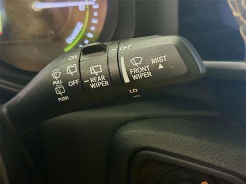 Used 2024 Jeep Wrangler Unlimited AWD/4WD image 6