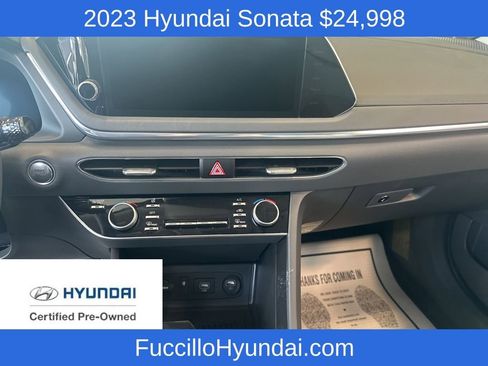 Used 2023 Hyundai Sonata Limited FWD image 10