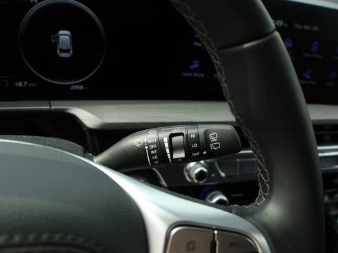 Used 2025 Kia Telluride SX X-Line AWD/4WD image 34