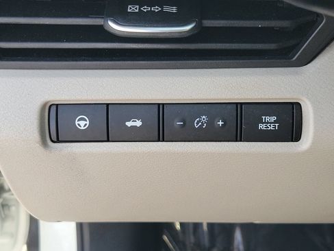 Certified 2022 Nissan Altima 2.5 SL FWD image 30