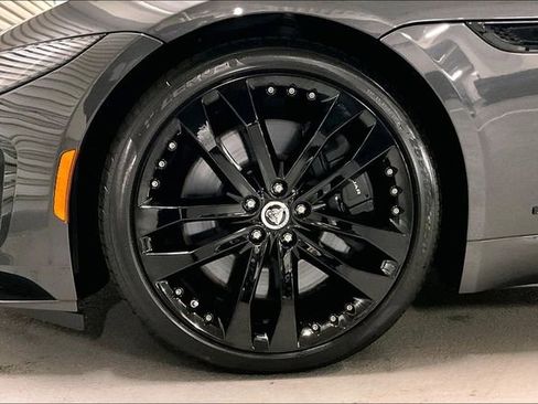 New 2024 Jaguar F-TYPE Coupe AWD image 10