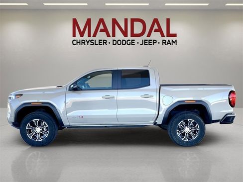 Used 2023 GMC Canyon AT4 w/ Canyon Safety Plus Package image 9