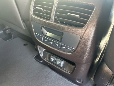 Used 2019 Acura MDX FWD image 28