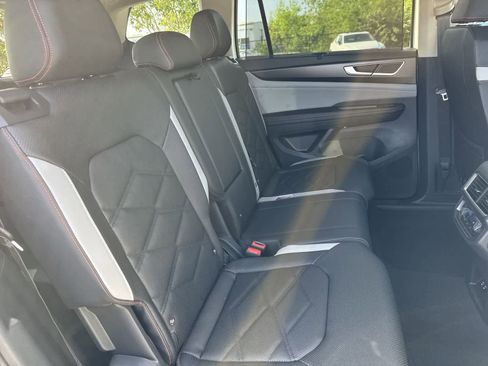 New 2026 Volkswagen Atlas Peak Edition AWD/4WD image 19