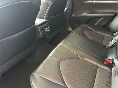 Used 2022 Toyota Camry XSE w/ Carpet Mat Package (TMS) FWD image 12