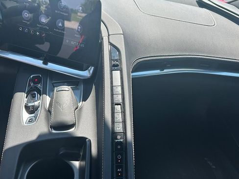 Used 2020 Chevrolet Corvette Stingray Coupe w/ 1LT image 21