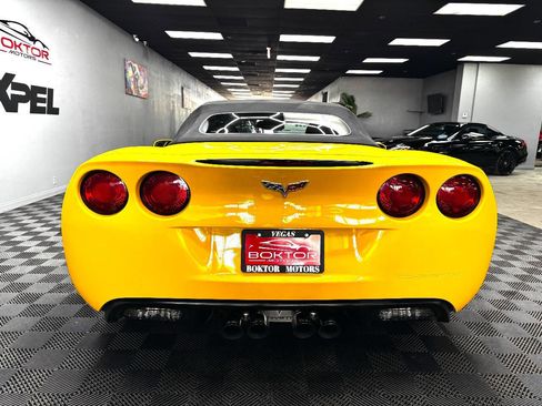 Used 2007 Chevrolet Corvette Convertible w/ Preferred Equipment Group image 18