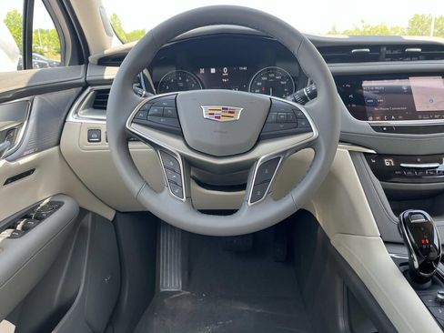 New 2026 Cadillac XT5 Premium Luxury w/ Driver Assist Package image 14