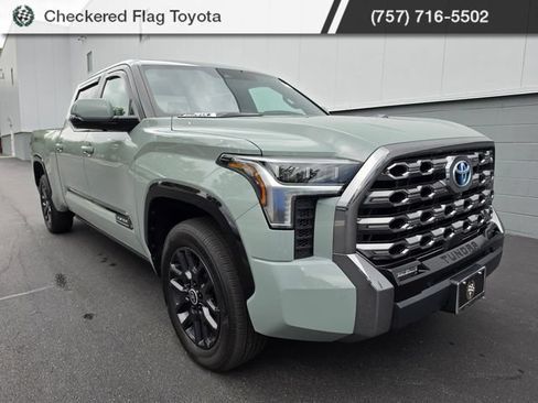 Used 2024 Toyota Tundra Platinum AWD/4WD image 7