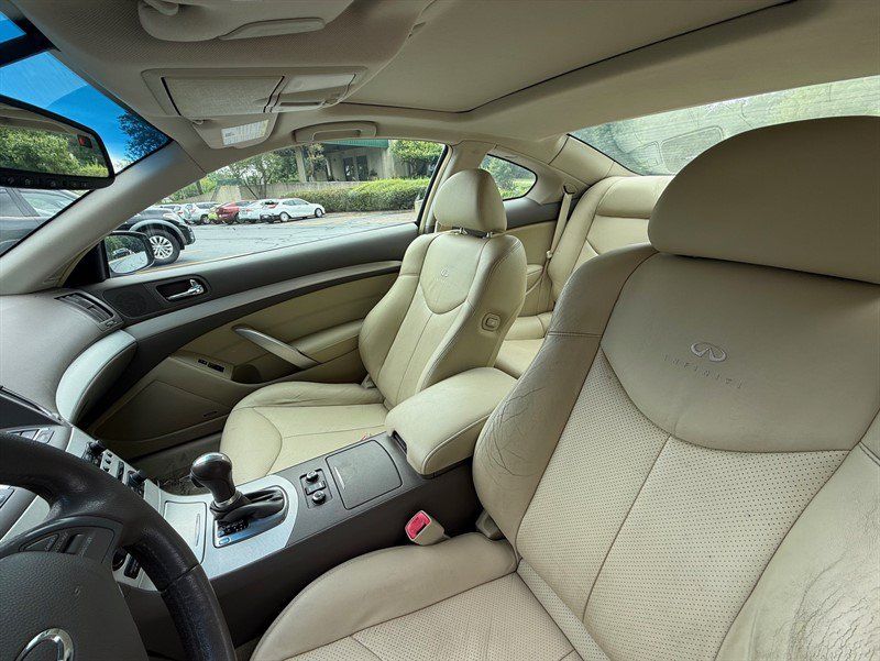 Used 2009 INFINITI G37 x Coupe w/ Premium Pkg AWD/4WD image 14
