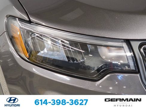 Used 2023 Jeep Compass Latitude w/ Convenience Group AWD/4WD image 15