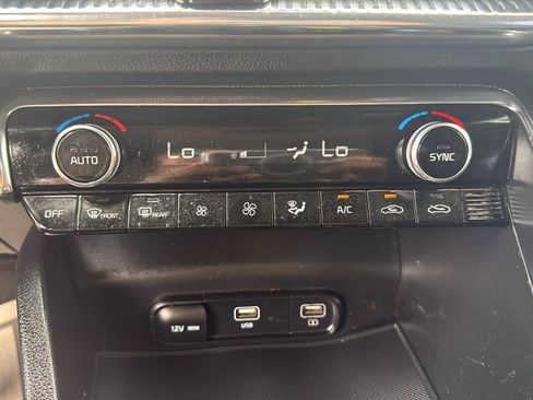 Used 2021 Kia K5 EX FWD image 21