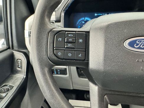 Used 2022 Ford F150 Lightning Pro AWD/4WD image 19