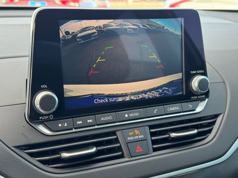 Used 2025 Nissan Altima 2.5 S image 29