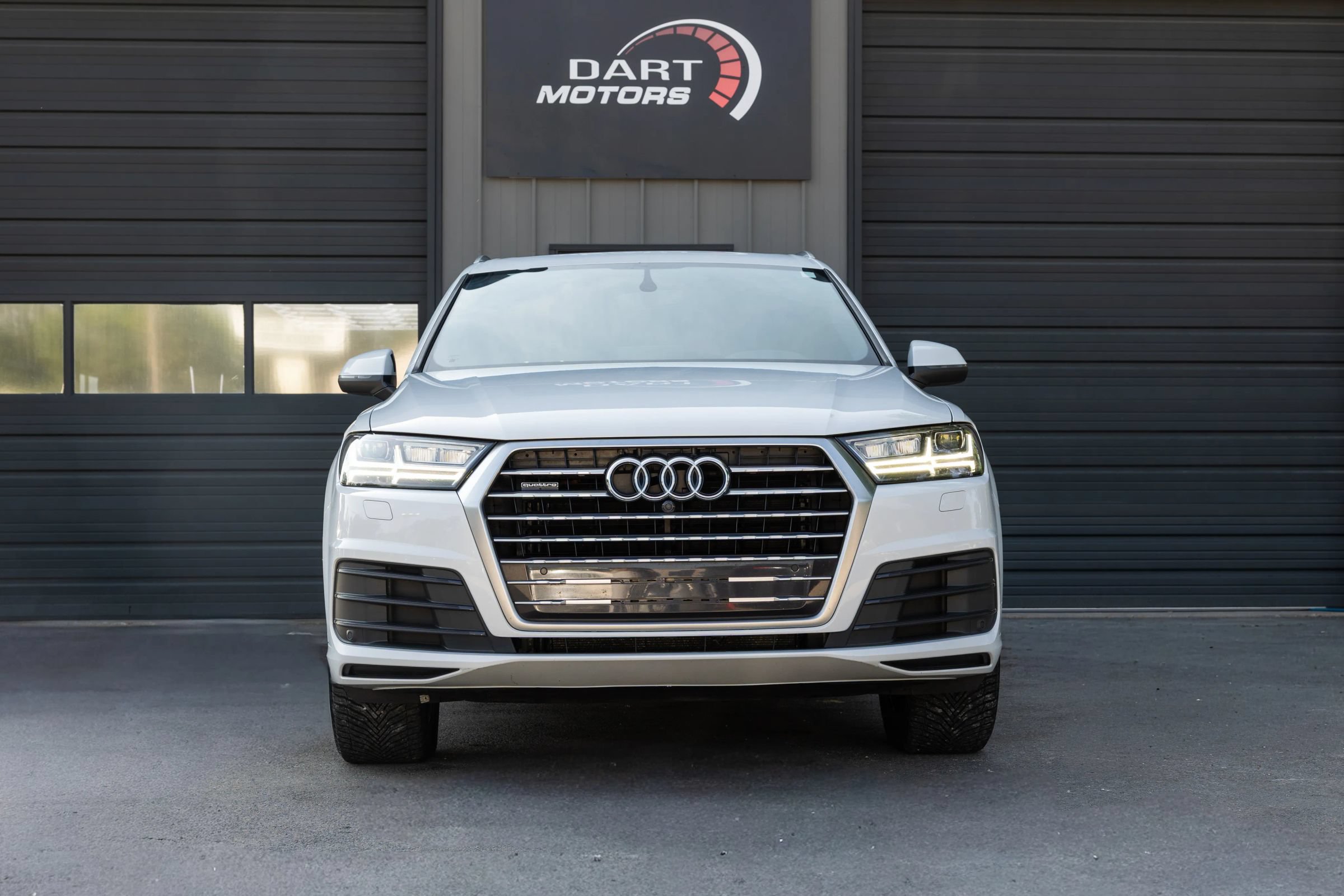 Used 2018 Audi Q7 3.0T AWD/4WD image 2