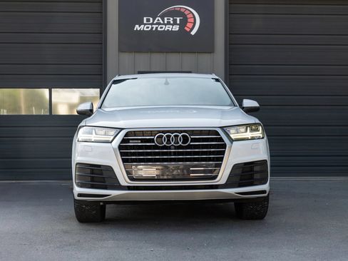Used 2018 Audi Q7 3.0T AWD/4WD image 2