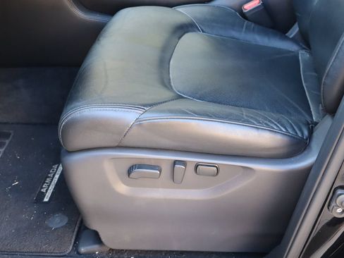 Used 2022 Nissan Armada SL w/ Midnight Edition Package RWD image 16