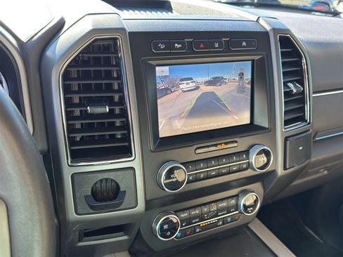 Used 2021 Ford Expedition XLT image 20