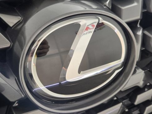Used 2023 Lexus GX 460 Premium w/ Premium Package AWD/4WD image 13