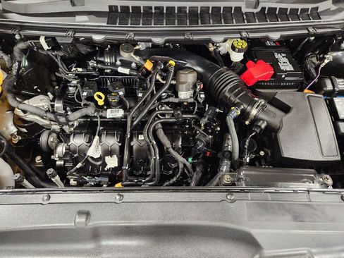 Used 2024 Ford Edge SE w/ Black Appearance Package image 50