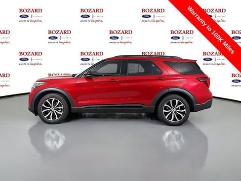 Certified 2025 Ford Explorer ST-Line RWD image 4