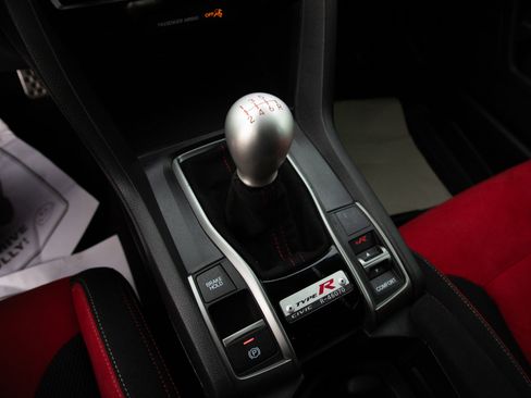 Used 2021 Honda Civic Type R image 18