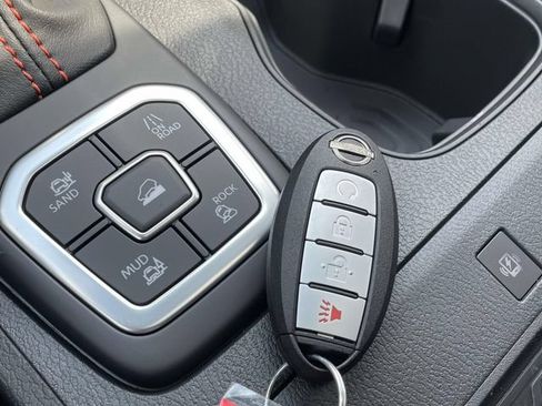Used 2019 MINI Cooper 2-Door Hardtop w/ Storage Package FWD image 43
